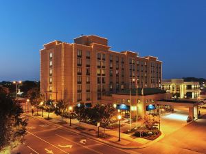 Hilton Garden Inn Virginia Beach Town Center