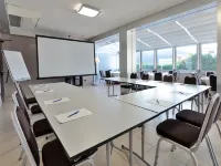 Suites & Residence Hotel Hotel berhampiran Kolam Renang Scandone