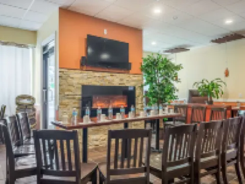 Riverside Motel Cache Creek Hotels in Cache Creek