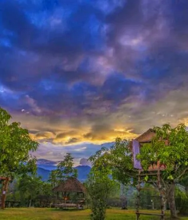 รูปภาพของโรแมนติก ทาม เมาท์เทน รีสอร์ท (บ้านเนินเขาวิวปายรีสอร์ท)