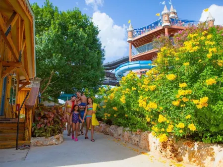 The Resort at Schlitterbahn