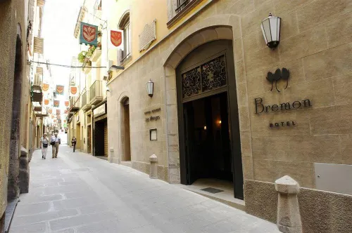 Bremon Boutique Hotel by Duquessa Hotel Collection Hotels in Cardona