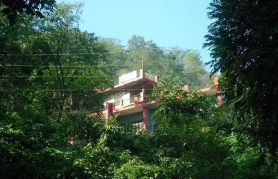 山頂斯維斯小屋酒店