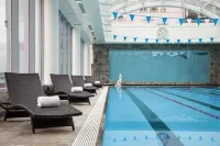 Auberge Vancouver Hotel