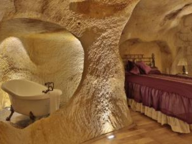 Golden Cave Suites