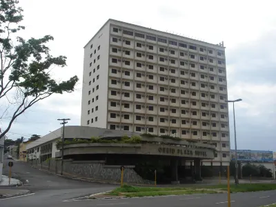Obeid Plaza Hotel Hotels in Бауру