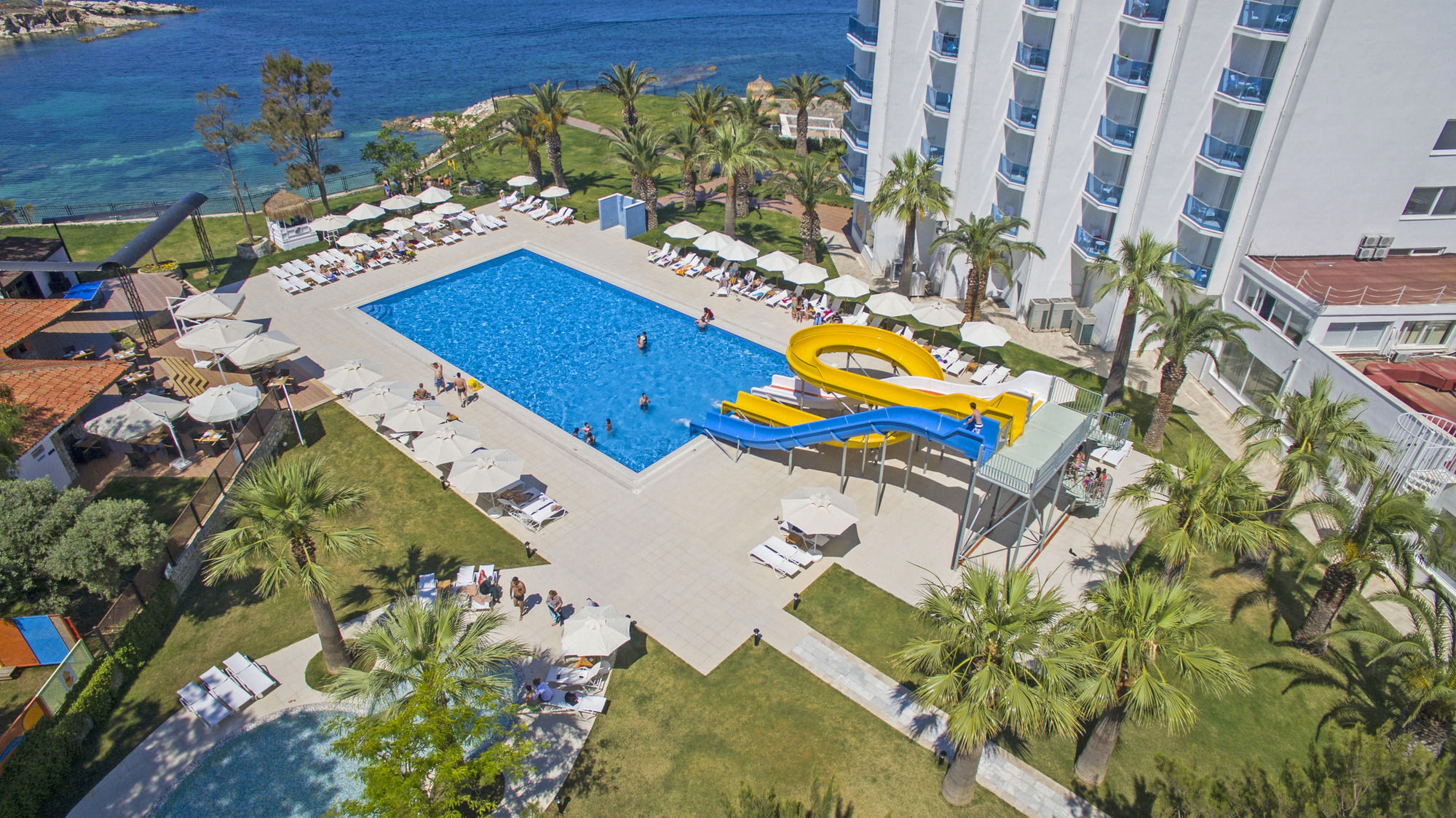 Le Bleu Hotel & Resort Kusadasi - Ultra All Inclusive