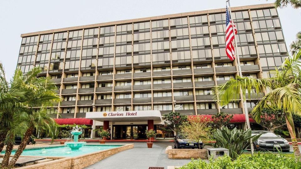 Clarion Hotel Anaheim Resort