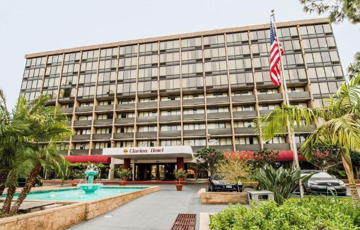 Clarion Hotel Anaheim Resort