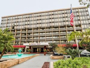 Clarion Hotel Anaheim Resort