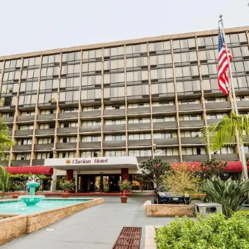 Clarion Hotel Anaheim Resort