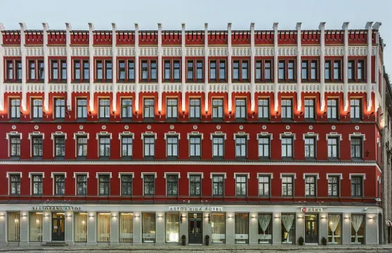 里加雷迪森老城酒店