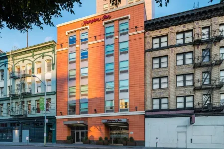 Hampton Inn San Francisco/Downtown-Convention Center Отели рядом с достопримечательностью «Филберт-стрит»
