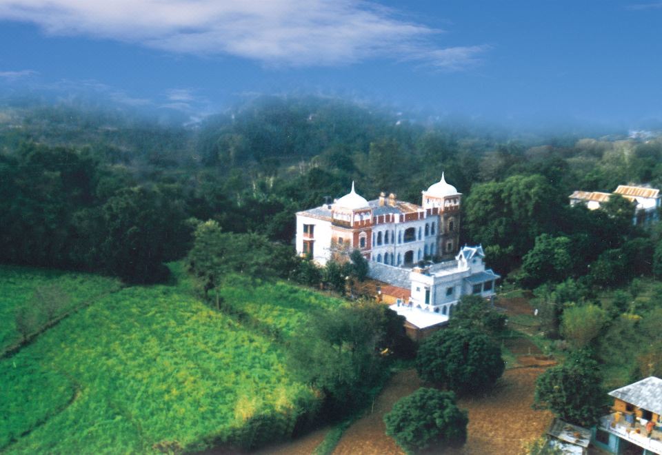 hotel overview picture
