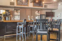 Quality Inn Hotels in Point Edward
