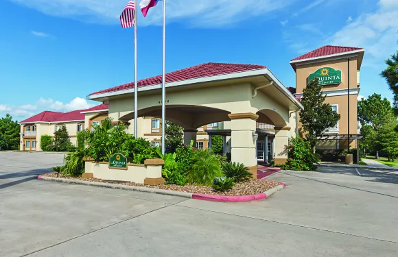 康羅拉昆塔温德姆套房酒店