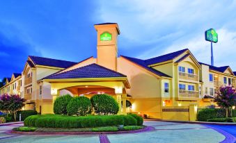 La Quinta Inn & Suites by Wyndham Macon