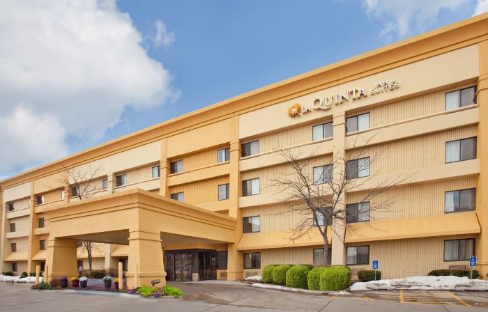 La Quinta Inn & Suites by Wyndham des Moines West Clive