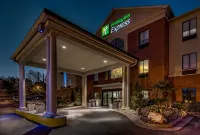Comfort Inn & Suites Отели в г. Картон