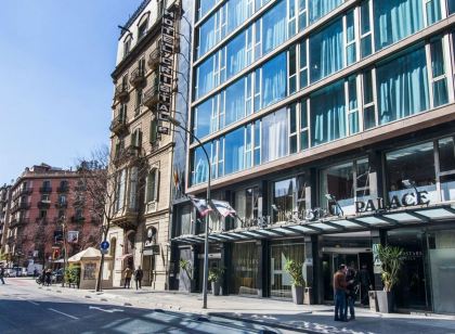 Eurostars Cristal Palace