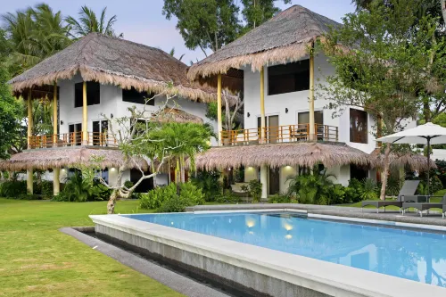 Salaya Beach Houses