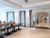 SN Plus Hotel Hotels near Noir Pub
