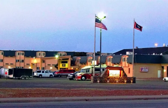 福朋喜來登巖泉酒店