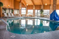 Quality Inn Marshall Near I-69 - Pools