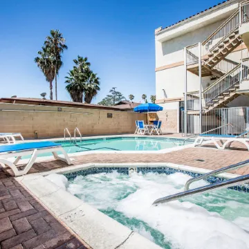 Hyland Inn Near Pasadena Civic Center