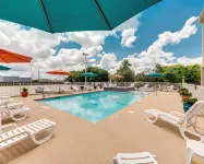 Comfort Inn and Suites Fredericksburg Hotels in Fredericksburg
