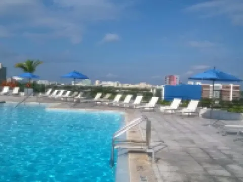 ฮิลตัน ดาวน์ทาวน์ไมอามี โรงแรมในไมอามี