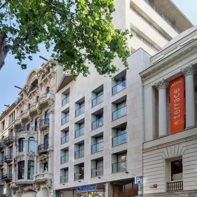 Citadines Ramblas Barcelona Các khách sạn gần Tây Ban Nha
