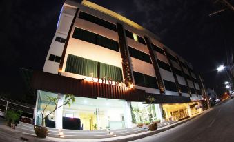 White Inn Nongkhai Hotel