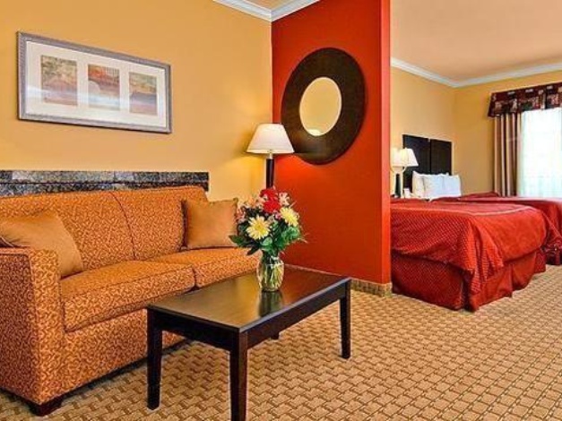 Comfort Suites-Youngstown North