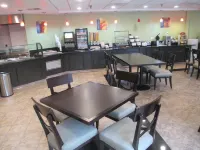 Best Western Plus Irvine Spectrum Hotel - Aamiainen