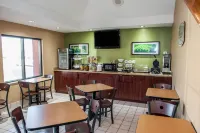 AmericInn by Wyndham Urbana - breakfast