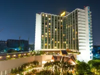 โรงแรมดิเอ็มเพรส เชียงใหม่ โรงแรมใกล้สะพานเม็งรายอนุสรณ์