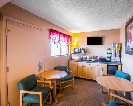 Value Lodge Inn Отели в г. Делта