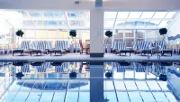 Village Hotel Hull - Pools