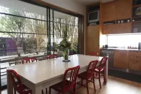 Dive Hotel Các khách sạn ở Maroubra