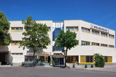 Hotel Berliner Bär Tempelhof/템펠호프 호텔