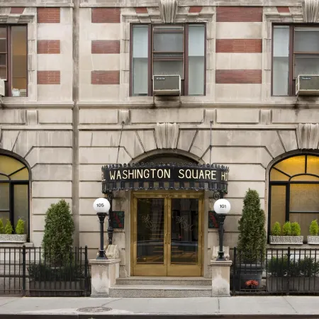 Washington Square Hotel Отели рядом с достопримечательностью «Улица Астор-плейс»