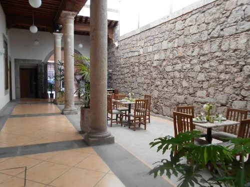 Hotel Expres by Hosting House Hotels in Morelia