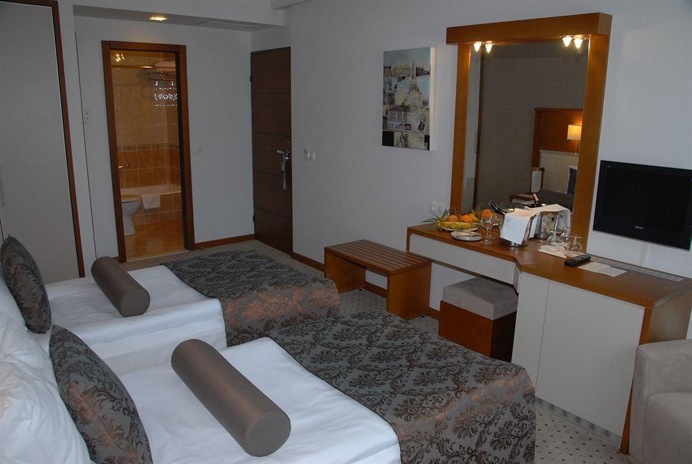 Blanca Hotel