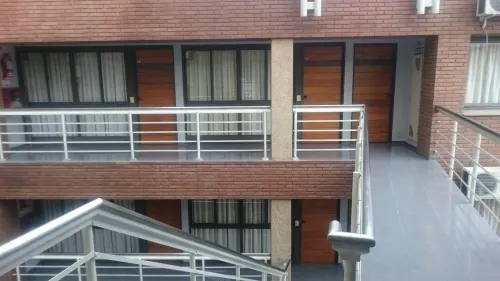 Premium Mendoza Apart Hotel