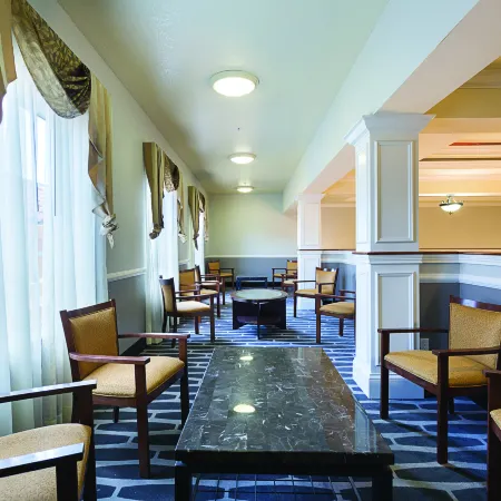 La Quinta Inn & Suites by Wyndham Bowling Green