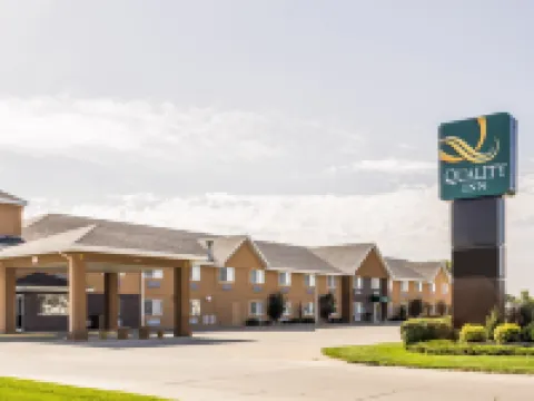 Quality Inn Huron Hotels in Huron