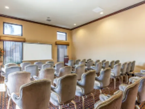 Comfort Inn & Suites Hoteles en Colton