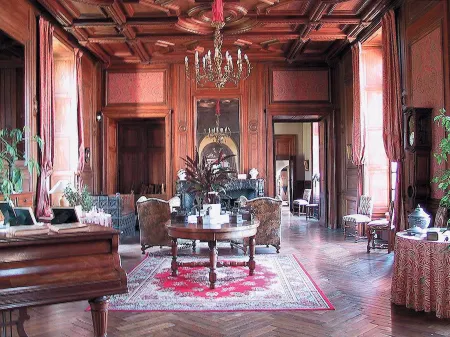 Château de Jallanges & Spa à Vouvray - 1h de Spa Incluse PAR Jour Отели в г. Monnaie