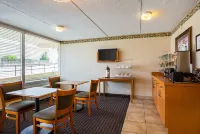 SureStay Hotel by Best Western Tupelo North - breakfast